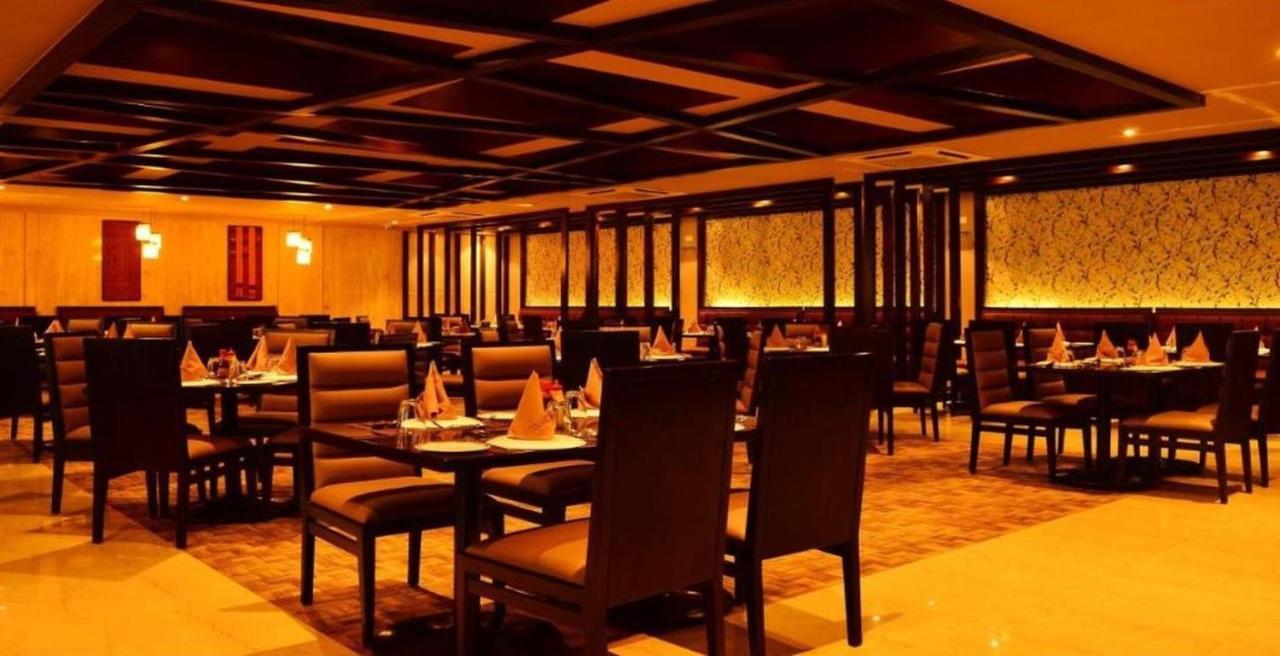 Shamrock Greens By Jardin Hotels Dharmpura Εξωτερικό φωτογραφία