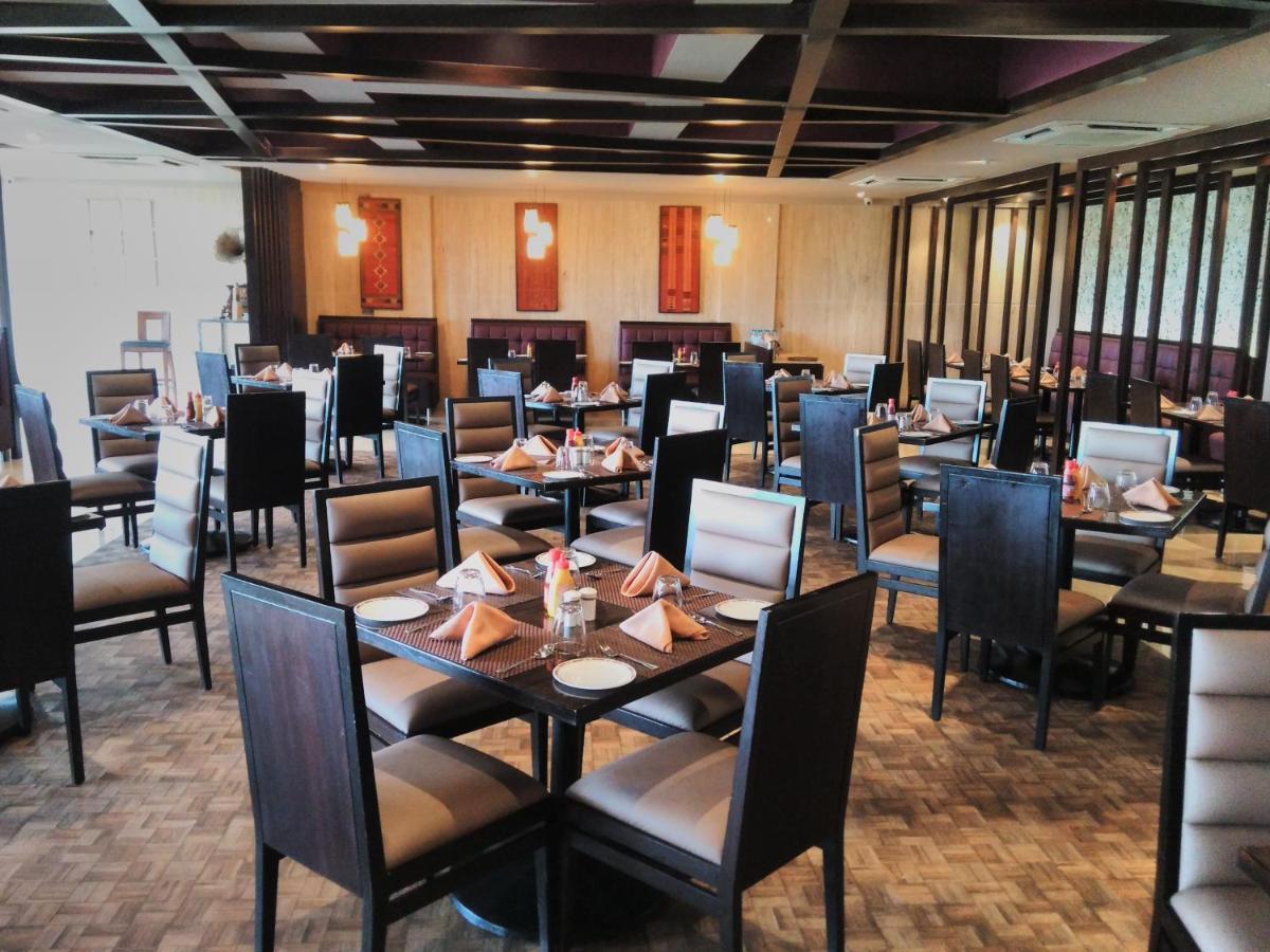 Shamrock Greens By Jardin Hotels Dharmpura Εξωτερικό φωτογραφία