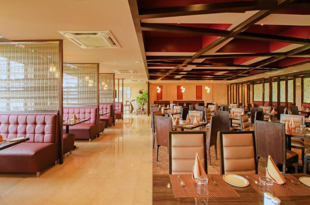 Shamrock Greens By Jardin Hotels Dharmpura Εξωτερικό φωτογραφία