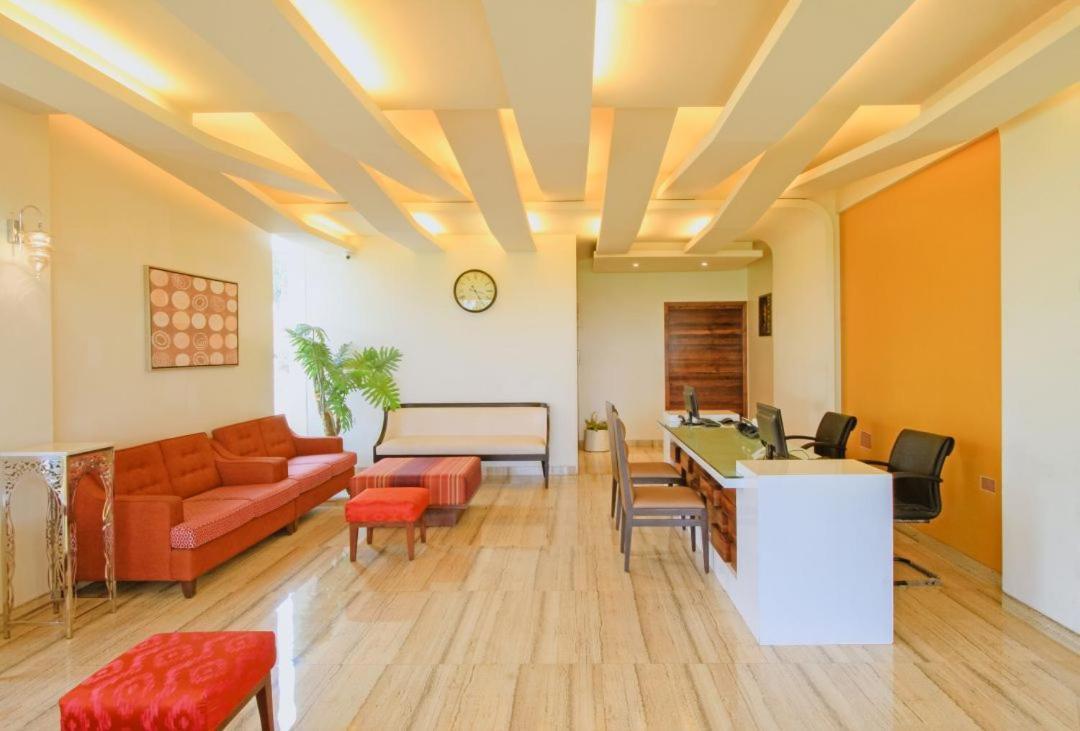 Shamrock Greens By Jardin Hotels Dharmpura Εξωτερικό φωτογραφία