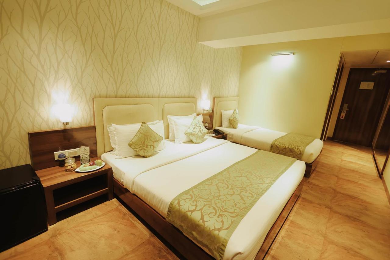 Shamrock Greens By Jardin Hotels Dharmpura Εξωτερικό φωτογραφία
