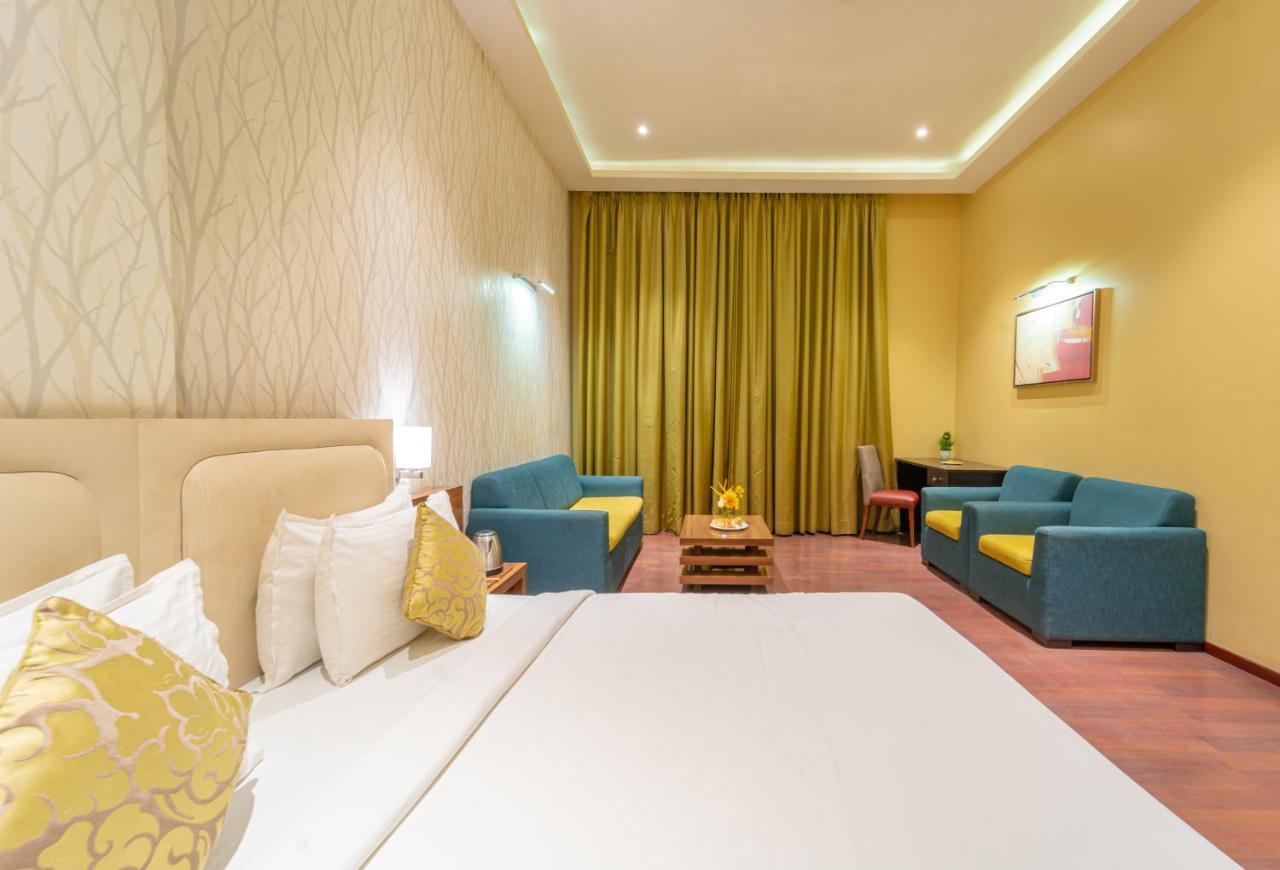 Shamrock Greens By Jardin Hotels Dharmpura Εξωτερικό φωτογραφία
